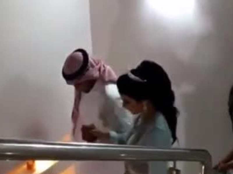 شاهدي حفل زفاف شاب سعودي على فتاة مغربية بتقاليد مغربية